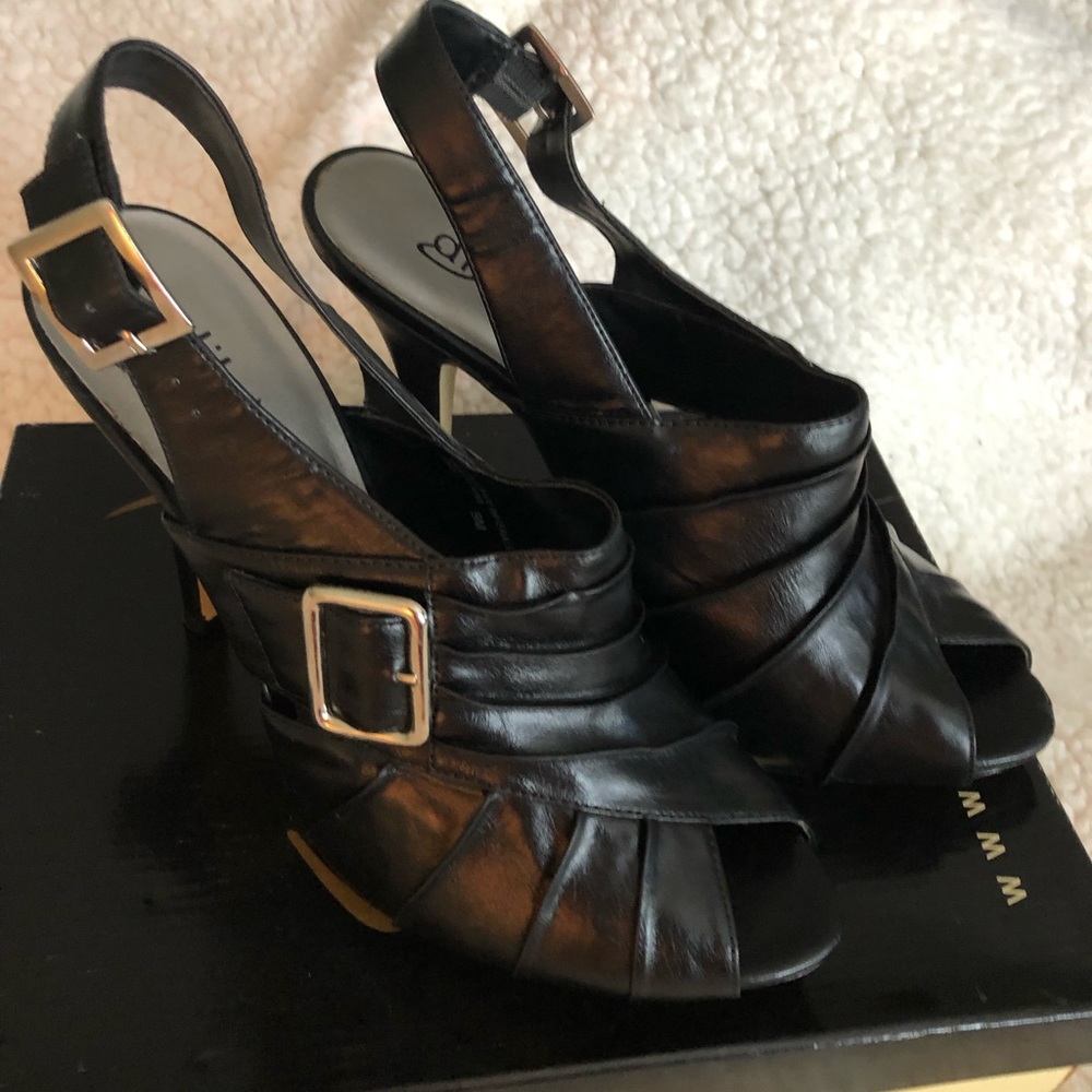 Diba Selena black peep toe pumps